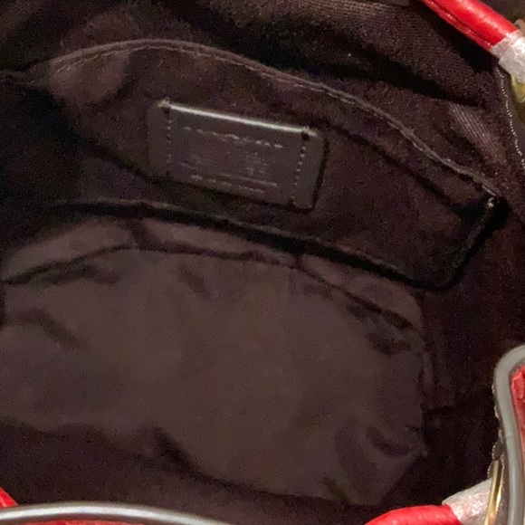 Coach Dempsey Bucket Bag Heart Charm - Picture 8 of 12